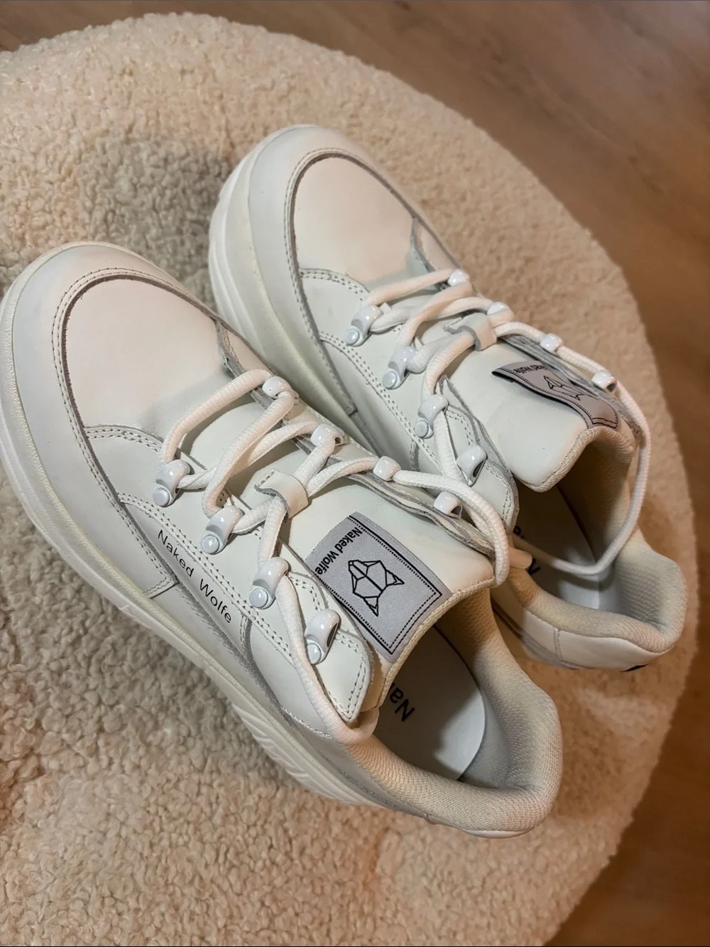 Naked Wolfe SPORTY WHITE LEATHER size 40  Retail $200